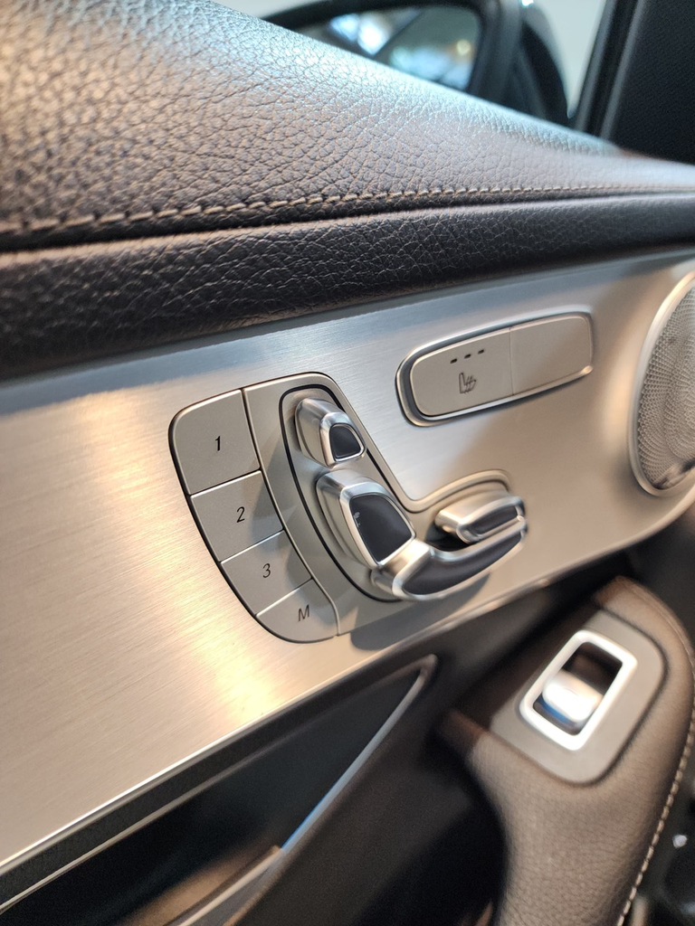 WhatsApp Image 2025-04-02 at 09.09.58 (1) Large.webp