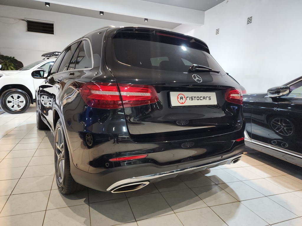 WhatsApp Image 2025-04-02 at 09.09.55 (1) Large.webp