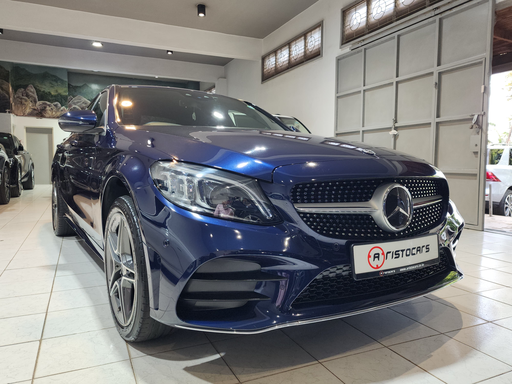 Mercedes-Benz C200 EQ Boost AMG Line - Facelift model 